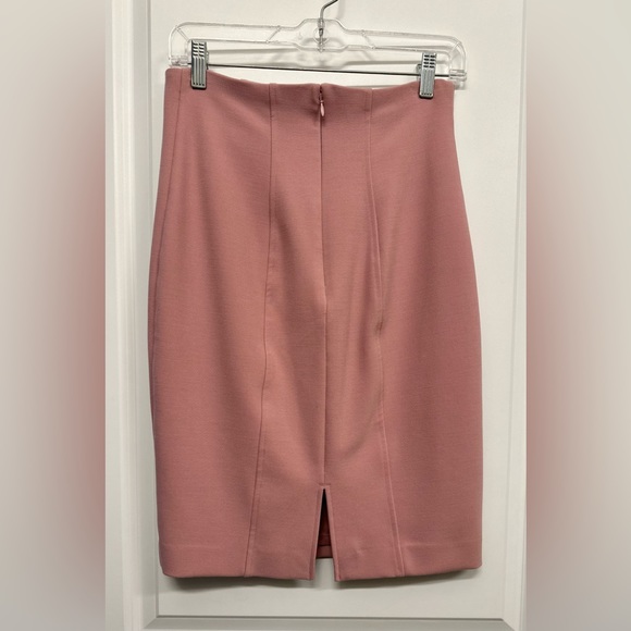 NEW! Express Classy Pink Pencil Skirt 🌸 Size 4 - Picture 2 of 4